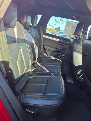 2016 Porsche Cayenne GTS