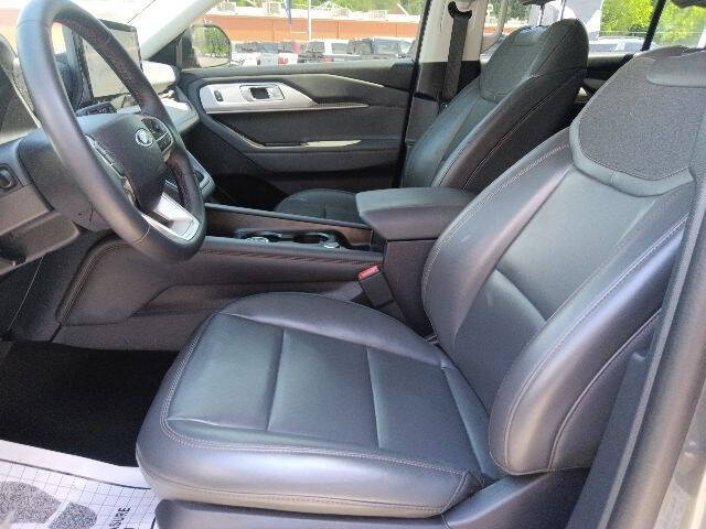 2025 Ford Explorer Active