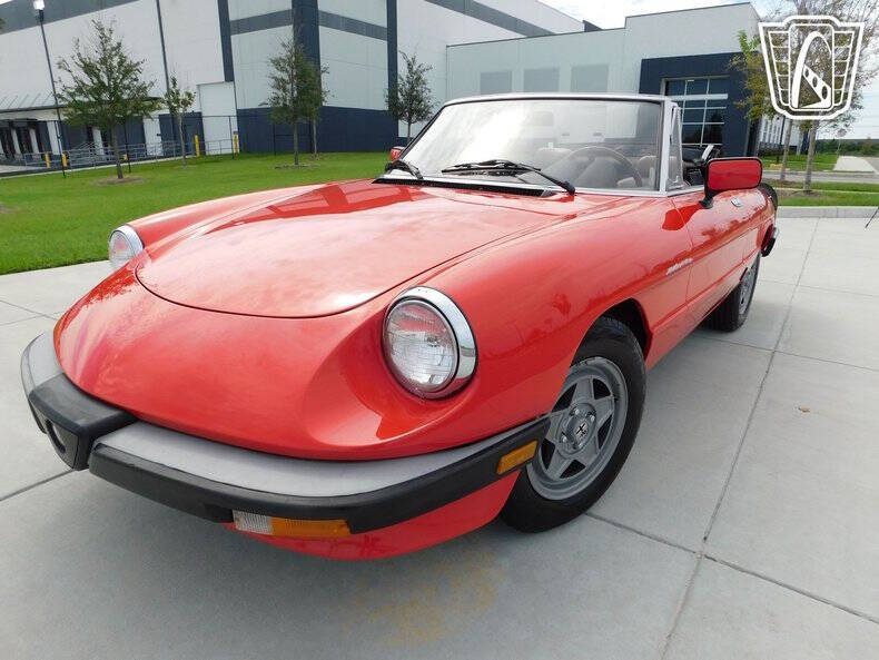 1984 Alfa Romeo Spider Veloce
