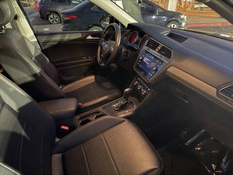 2021 Volkswagen Tiguan SE