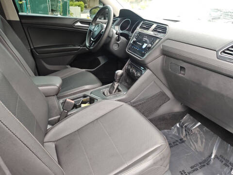 2020 Volkswagen Tiguan SE