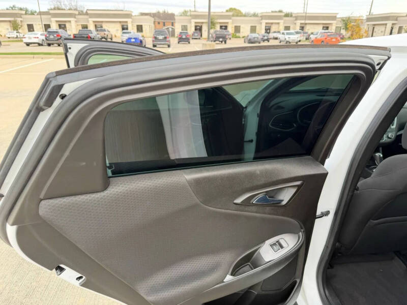 2018 Chevrolet Malibu LS