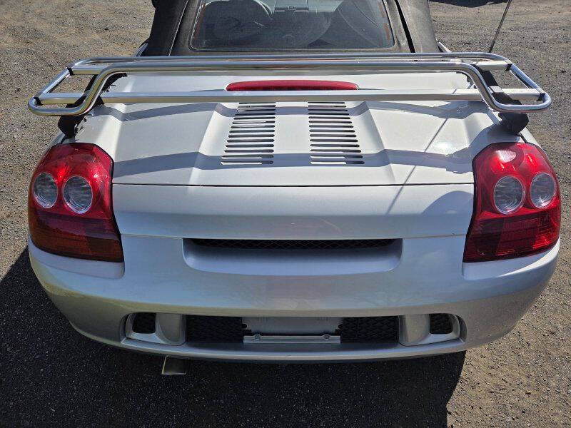 2003 Toyota MR2 Spyder