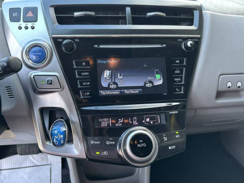 2015 Toyota Prius v Two