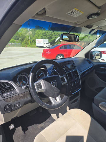 2014 Dodge Grand Caravan SE