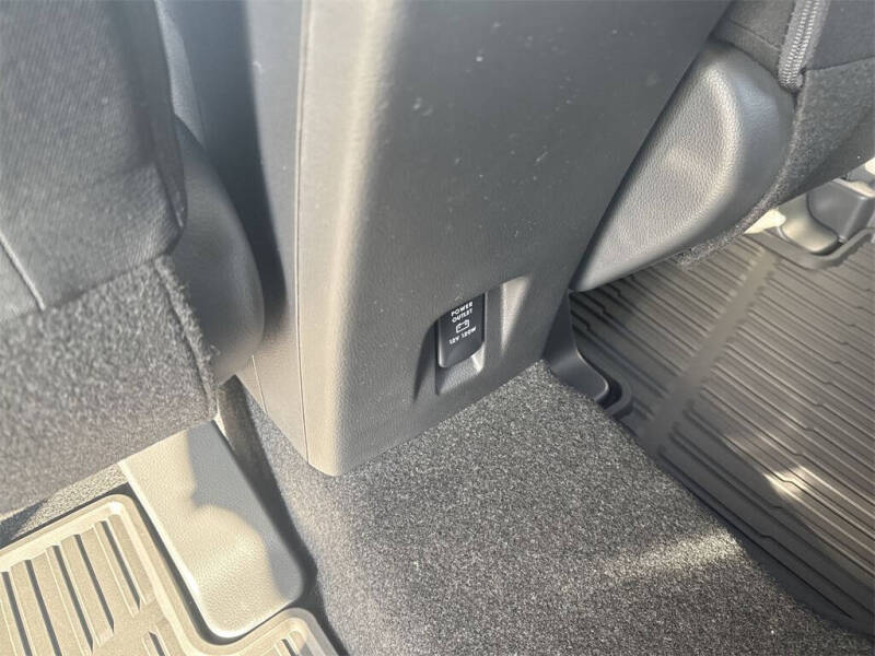 2025 Mitsubishi Eclipse Cross LE