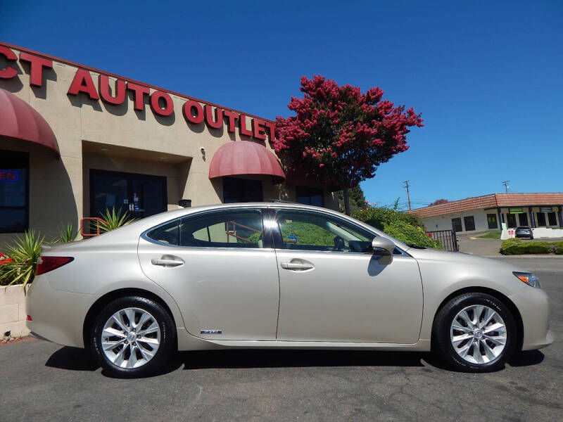 2013 Lexus ES 300h