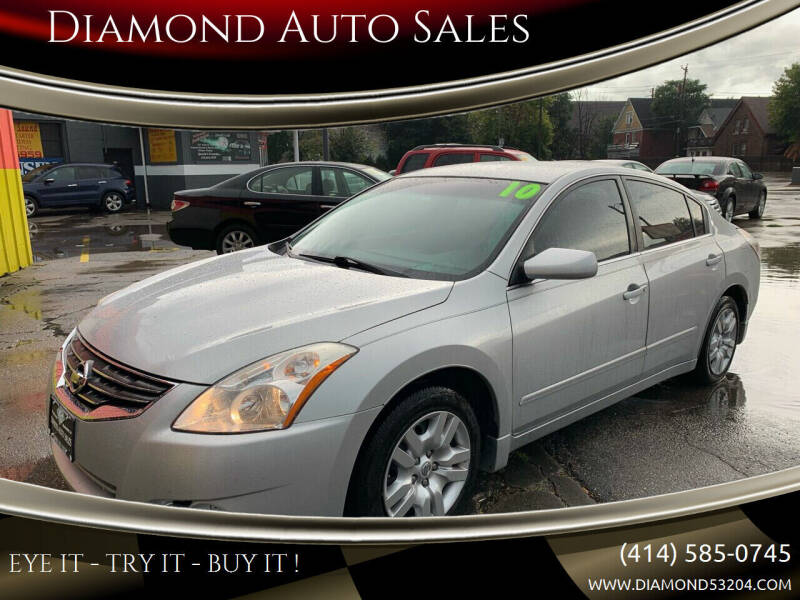 2010 Nissan Altima for sale at DIAMOND AUTO SALES LLC in Milwaukee WI
