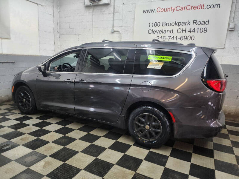 2021 Chrysler Voyager LXi