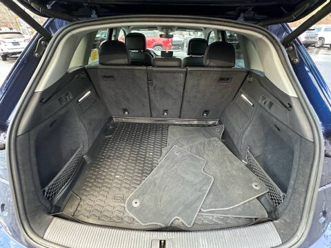 2018 Audi Q5 2.0T quattro Premium Plus