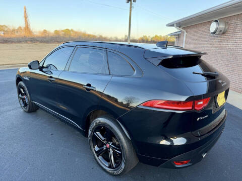 2018 Jaguar F-PACE 30t R-Sport