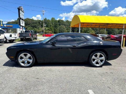 2011 Dodge Challenger R/T Plus
