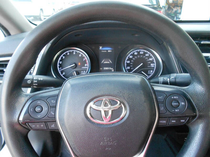 2018 Toyota Camry LE