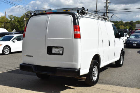 2017 Chevrolet Express 2500