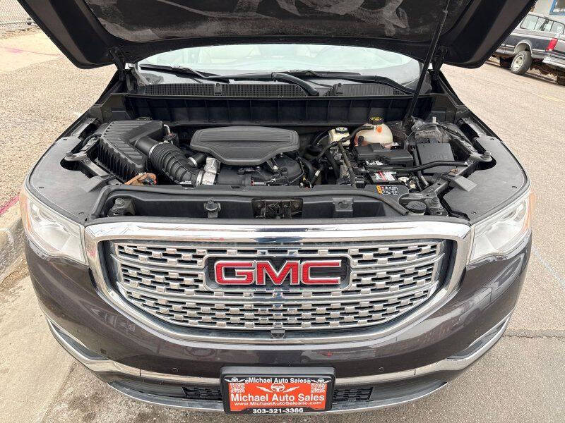 2017 GMC Acadia Denali