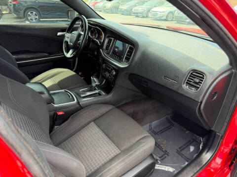 2017 Dodge Charger SXT