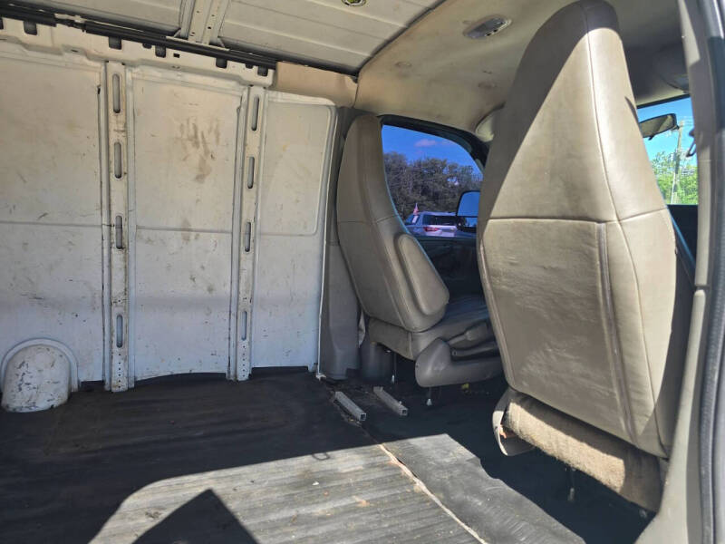 2016 Chevrolet Express 2500