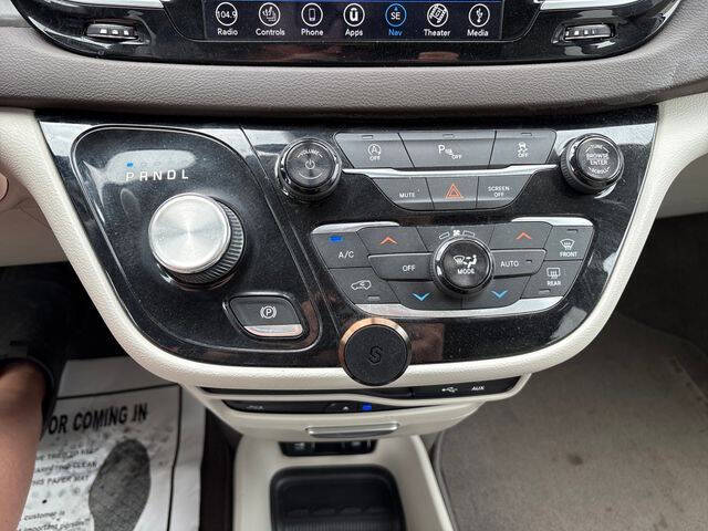 2018 Chrysler Pacifica Touring L Plus