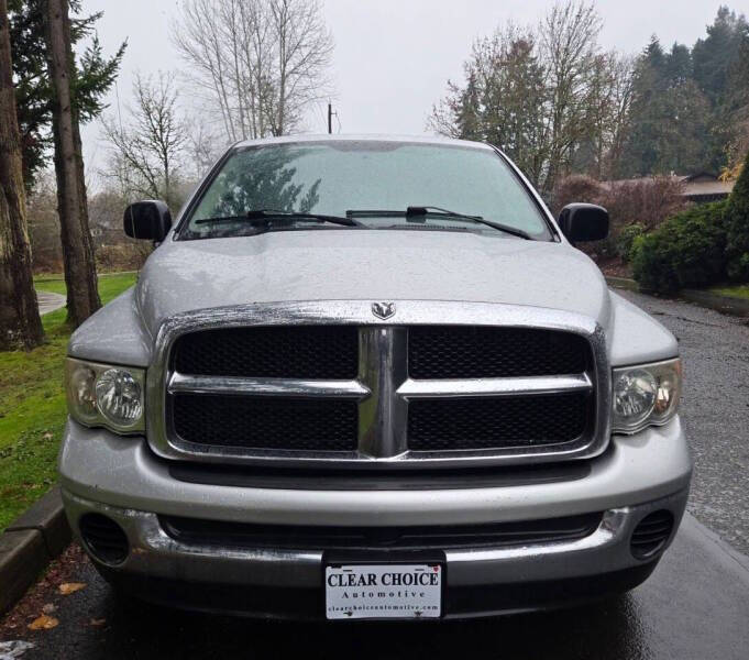 2004 Dodge Ram 1500 for sale at CLEAR CHOICE AUTOMOTIVE in Milwaukie OR