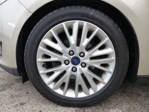 2017 Ford Focus Titanium