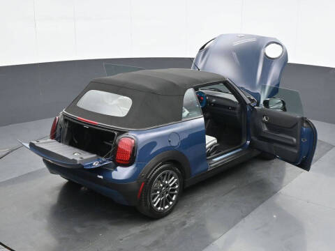 2025 MINI Convertible