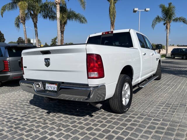 2017 RAM 1500 SLT