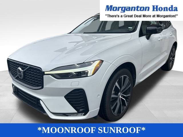 2024 Volvo XC60 B5 Plus Dark Theme