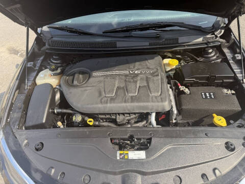 2015 Chrysler 200 C