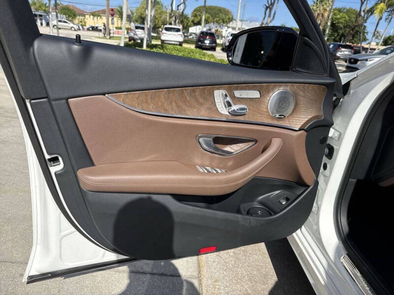2022 Mercedes-Benz E-Class E 350