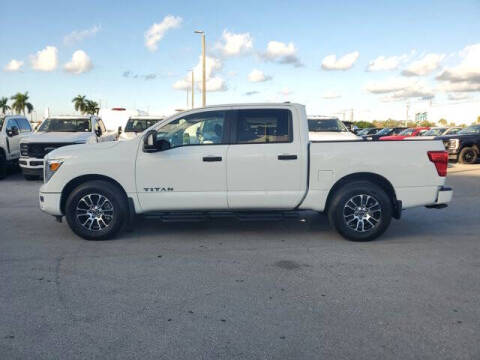 2024 Nissan Titan SV