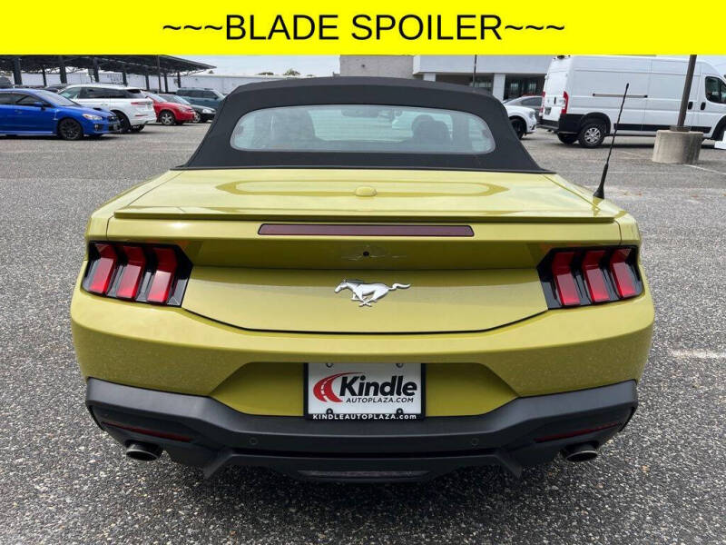 2025 Ford Mustang EcoBoost Premium