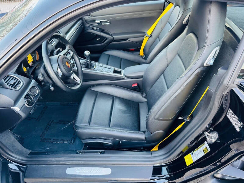 2018 Porsche 718 Cayman