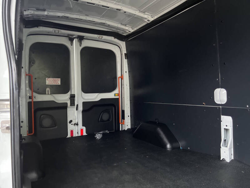 2019 Ford Transit Van Base photo 19