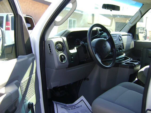 2011 Ford E-Series E-350 SD XL