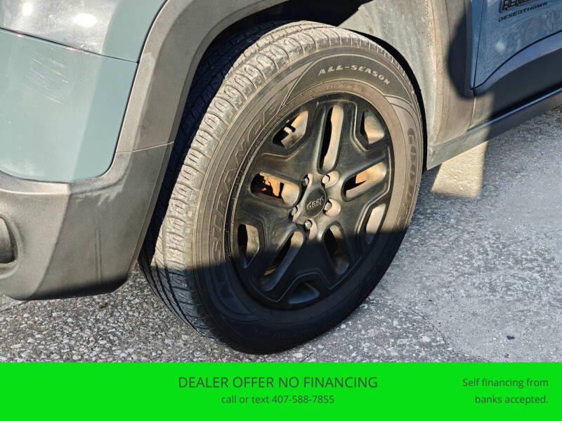 2017 Jeep Renegade Deserthawk