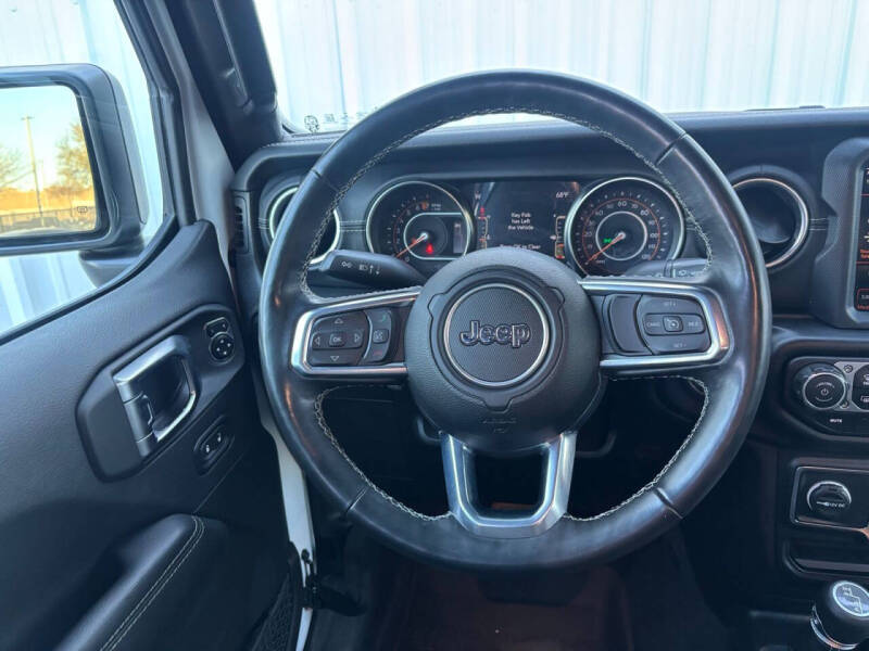 2022 Jeep Gladiator Overland