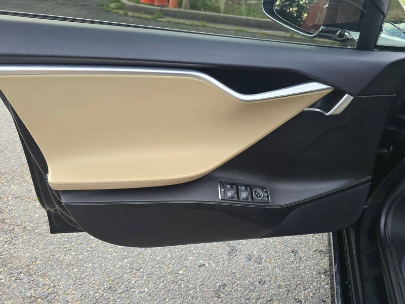 2017 Tesla Model S 75