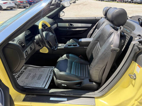 2002 Ford Thunderbird Deluxe