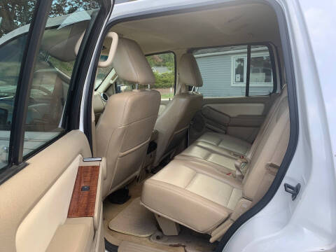 2010 Ford Explorer Eddie Bauer