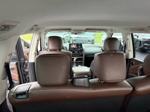 2022 Infiniti QX80 Luxe