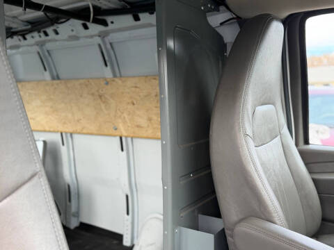 2013 Chevrolet Express 3500