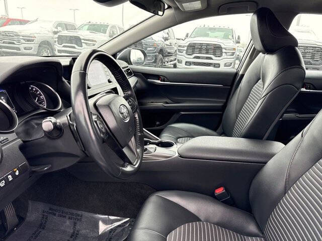 2023 Toyota Camry SE