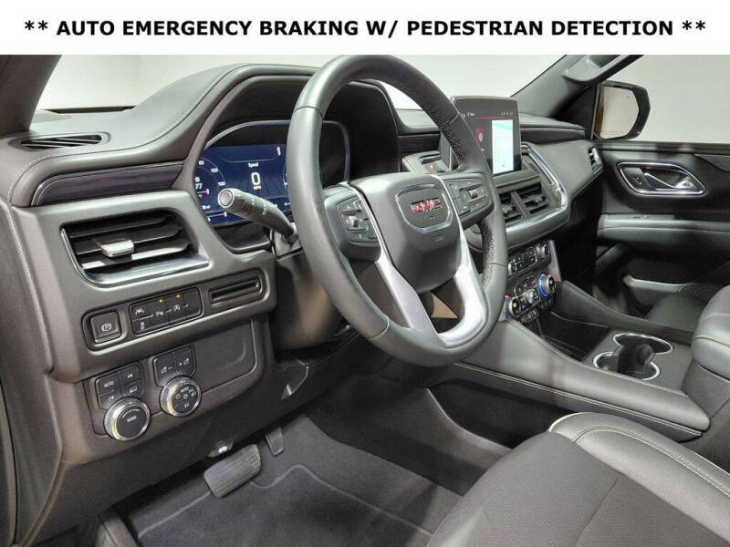 2023 GMC Yukon SLT