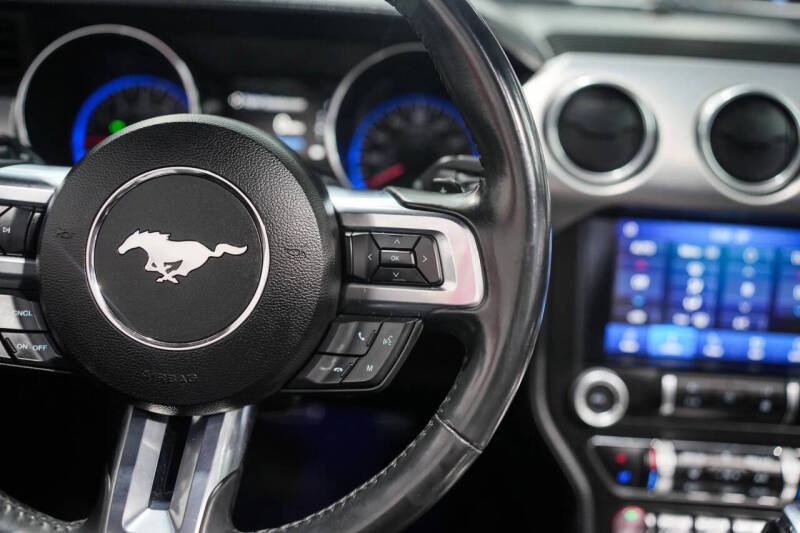 2021 Ford Mustang