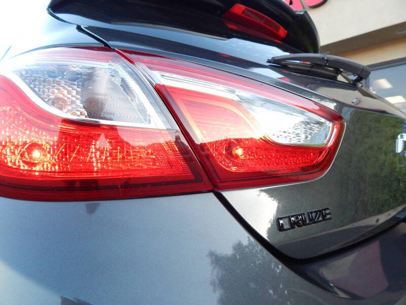 2018 Chevrolet Cruze LT Manual