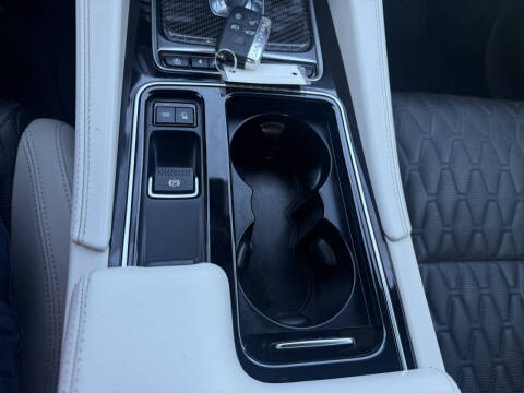 2020 Jaguar F-PACE SVR