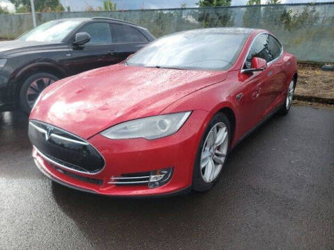 2015 Tesla Model S 85D