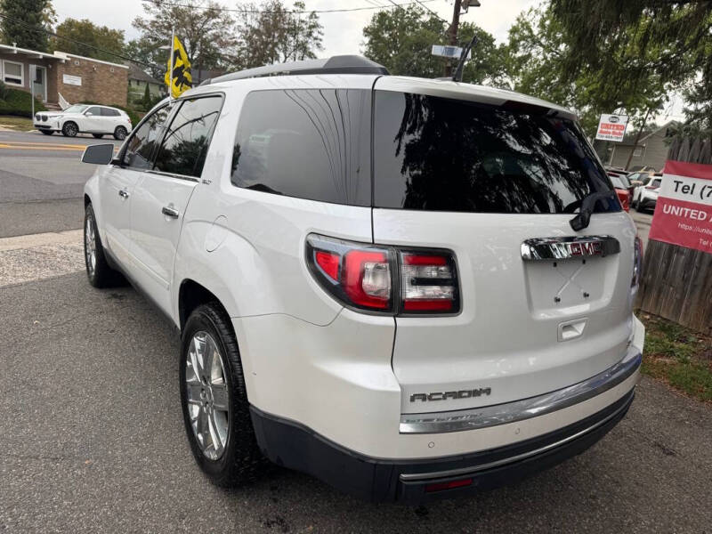 2016 GMC Acadia SLT-1
