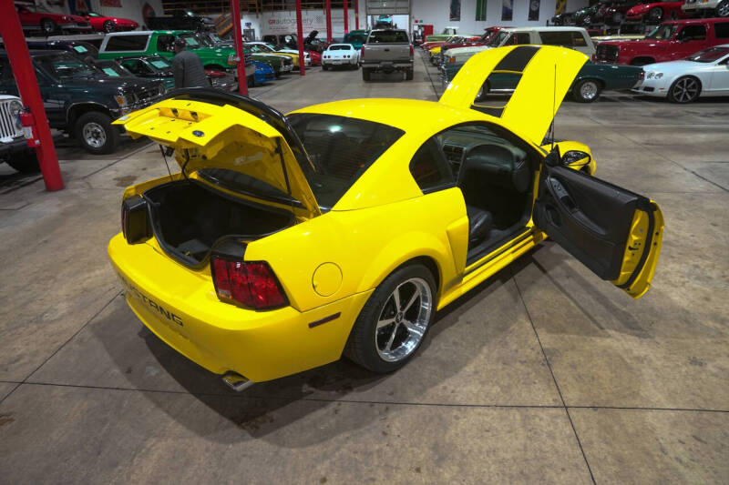 2004 Ford Mustang Mach 1 Premium