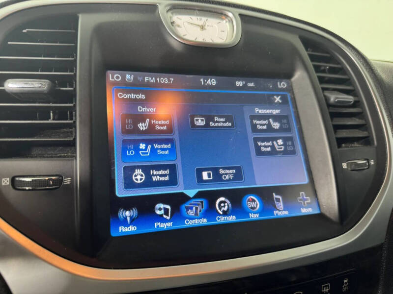 2014 Chrysler 300 C